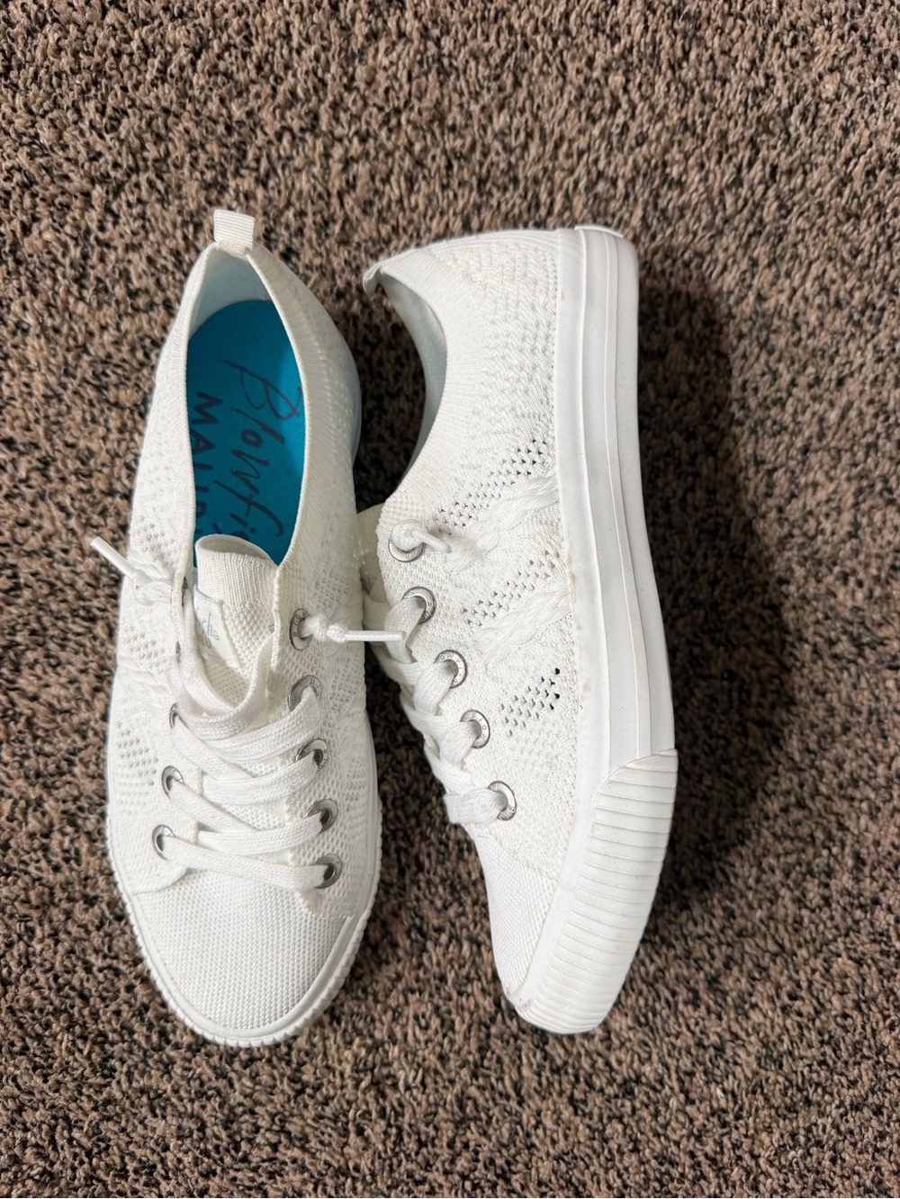 Blowfish White Knit Low-Top Lace-Up Sneakers - Picture 2 of 3